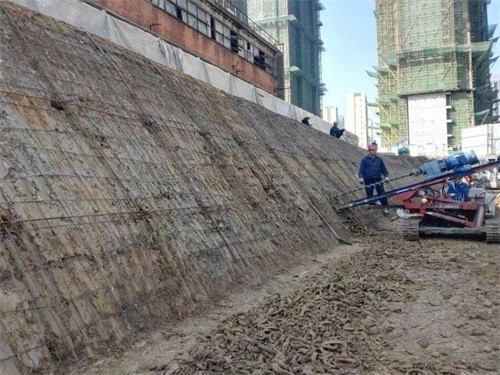 皇姑建筑边坡支护